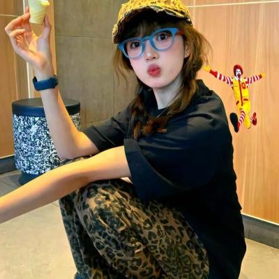 七彩难兄难弟